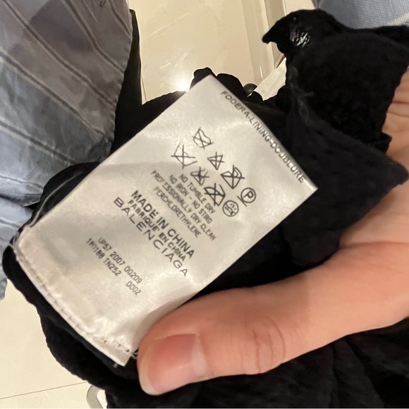 Balenciaga Y2K Vintage Elegant Black  Dress with Ruffle Detail - Picture 4 of 4